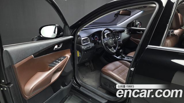 Kia Sorento Diesel 2.0 4WD Noblesse 2016 — фото 10