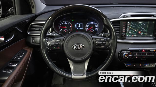 Kia Sorento Diesel 2.0 4WD Noblesse 2016 — фото 17