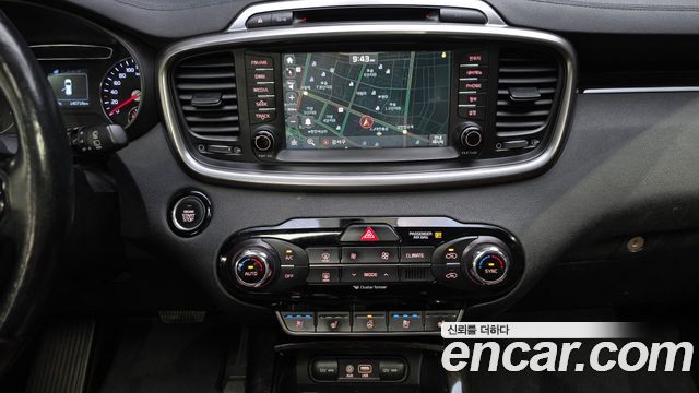 Kia Sorento Diesel 2.0 4WD Noblesse 2016 — фото 18