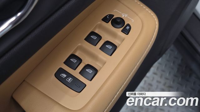 Volvo V60 Cross Country (II) B5 Pro AWD 2021 — фото 14