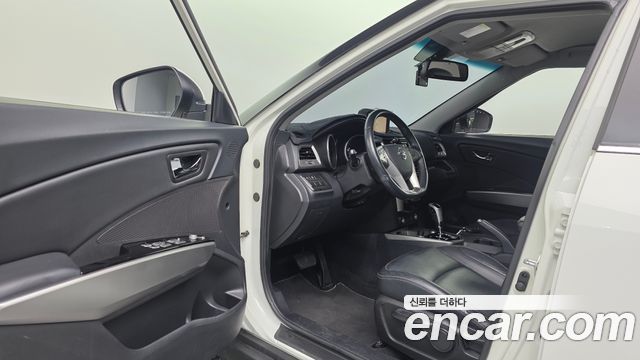 KG Mobility (SsangYong) Tivoli VX 2WD 2016 — фото 10