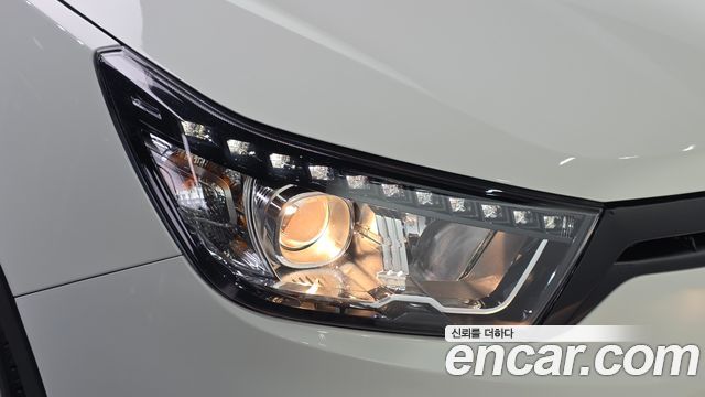 KG Mobility (SsangYong) Tivoli VX 2WD 2016 — фото 28