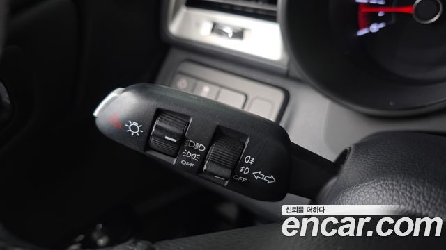 KG Mobility (SsangYong) Tivoli VX 2WD 2016 — фото 33