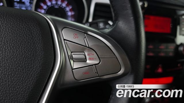 KG Mobility (SsangYong) Tivoli VX 2WD 2016 — фото 35