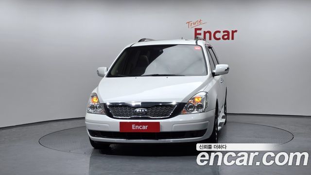 Kia Carnival R New Carnival Limousine GLX High-Deluxe 2014 — фото 3