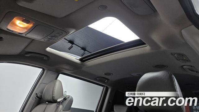 Kia Carnival R New Carnival Limousine GLX High-Deluxe 2014 — фото 20