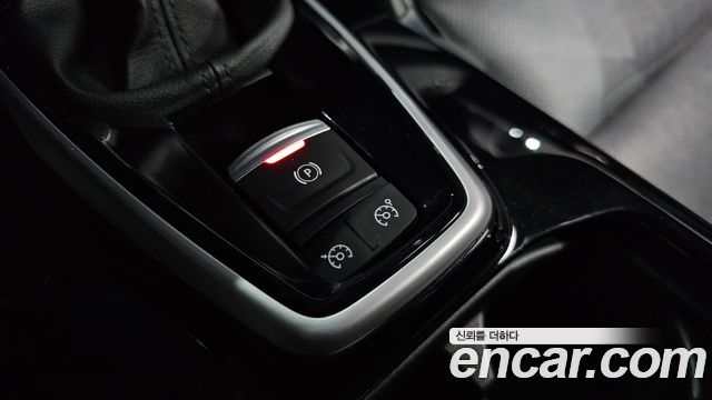 Renault Korea QM6 2.0 LPe RE 2WD 2021 — фото 18