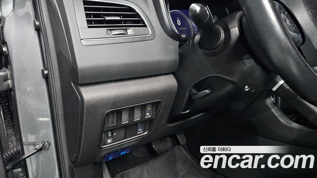 Renault Korea QM6 2.0 LPe RE 2WD 2021 — фото 19