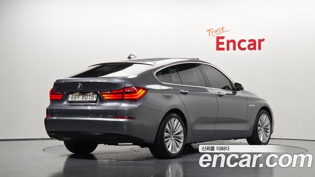 BMW 5 Series GT (F07) GT 30d xDrive 2015 — фото 2