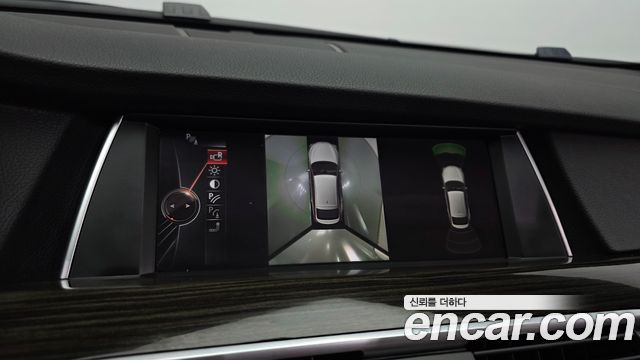 BMW 5 Series GT (F07) GT 30d xDrive 2015 — фото 17