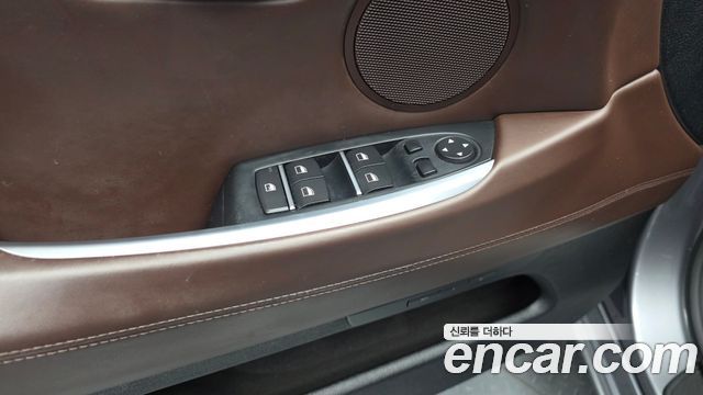BMW 5 Series GT (F07) GT 30d xDrive 2015 — фото 29