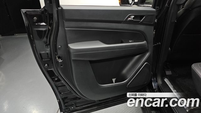 KG Mobility (SsangYong) Rexton Sports Khan Diesel 2.2 4WD Prestige 2021 — фото 25
