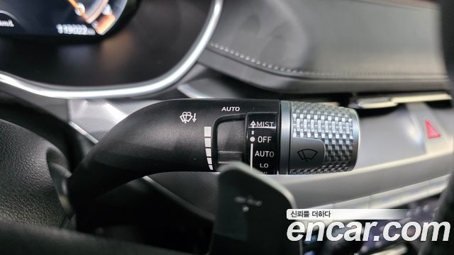 Genesis G80 (RG3) Gasoline 2.5 Turbo AWD 2021 — фото 29