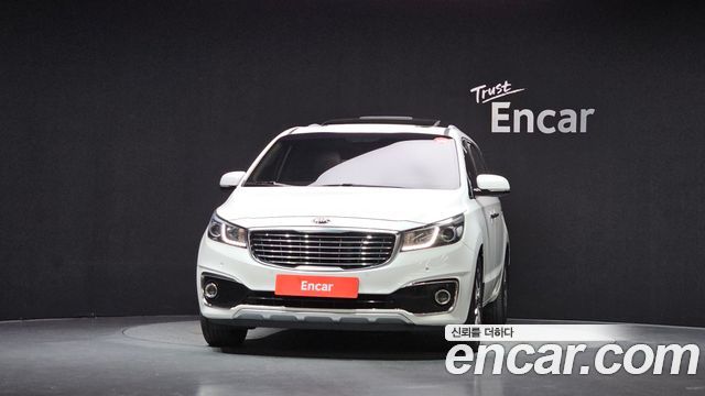Kia Carnival 9-seater Prestige 2015 — фото 3