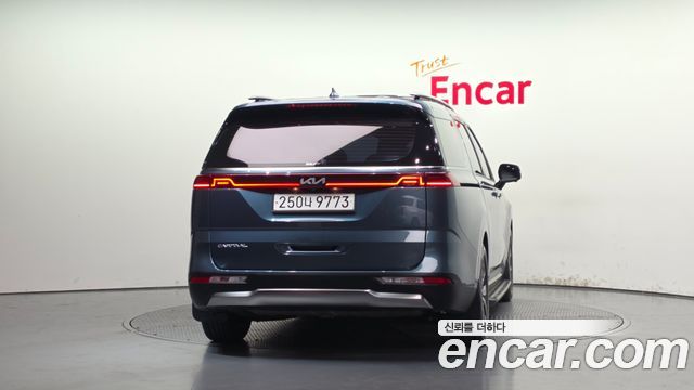 Kia Carnival (IV) Gasoline 9-Seater Signature 2023 — фото 4