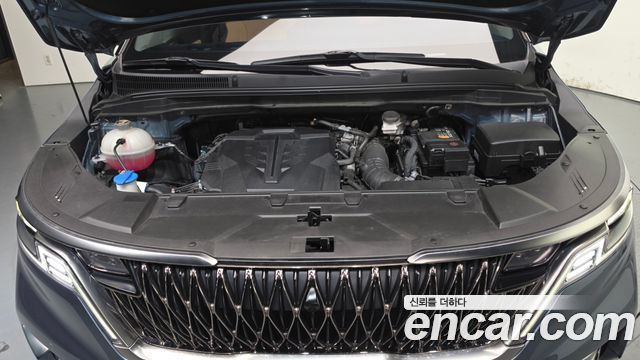 Kia Carnival (IV) Gasoline 9-Seater Signature 2023 — фото 6