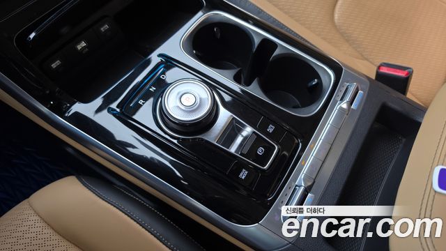 Kia Carnival (IV) Gasoline 9-Seater Signature 2023 — фото 9