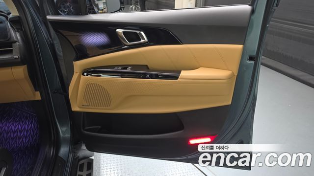 Kia Carnival (IV) Gasoline 9-Seater Signature 2023 — фото 25
