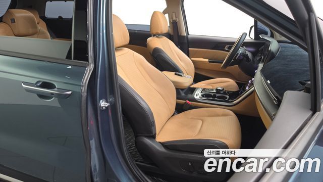 Kia Carnival (IV) Gasoline 9-Seater Signature 2023 — фото 26