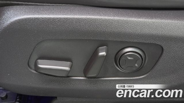 Kia Carnival (IV) Gasoline 9-Seater Signature 2023 — фото 31