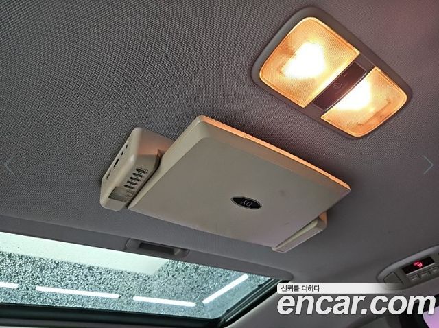 Kia Carnival 9-seater Prestige 2015 — фото 18