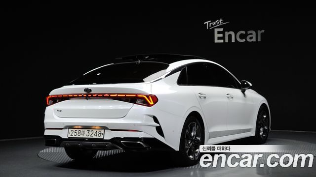 Kia K5 (III) 2.0 Signature 2020 — фото 2