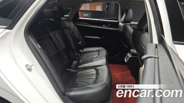 Kia K5 (III) 2.0 Signature 2020 — фото 11