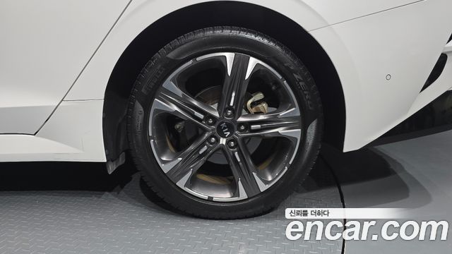 Kia K5 (III) 2.0 Signature 2020 — фото 21