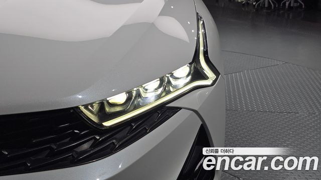 Kia K5 (III) 2.0 Signature 2020 — фото 22