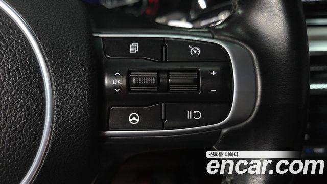 Kia K5 (III) 2.0 Signature 2020 — фото 34