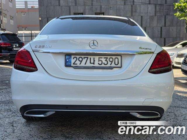 Mercedes-Benz C-Class (W205) C220 d 4MATIC 2020 — фото 2