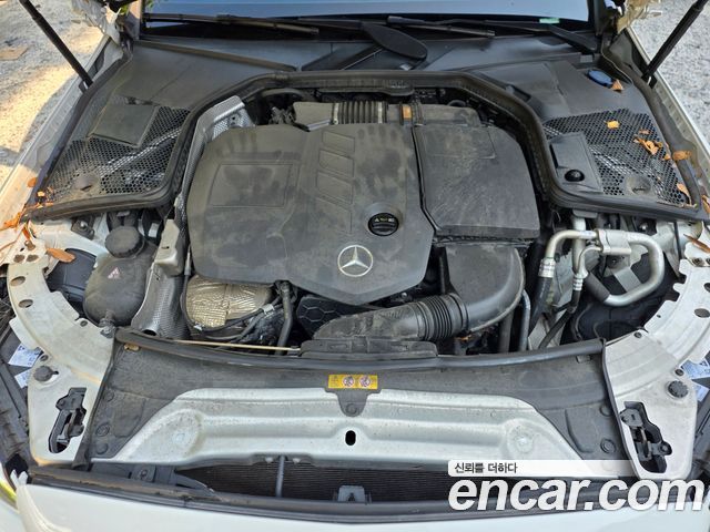 Mercedes-Benz C-Class (W205) C220 d 4MATIC 2020 — фото 14