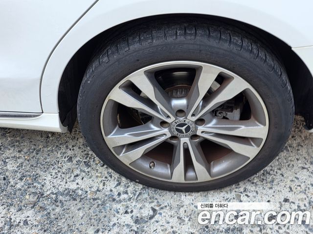 Mercedes-Benz C-Class (W205) C220 d 4MATIC 2020 — фото 19