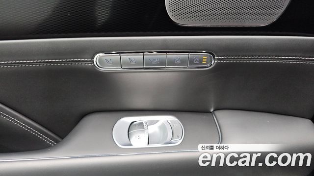 Genesis G90 (RS4) Gasoline 3.5 Turbo AWD 2022 — фото 29