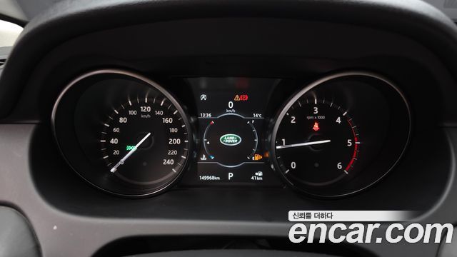 Land Rover Discovery Sport 2.0 TD4 HSE Luxury 2019 — фото 8