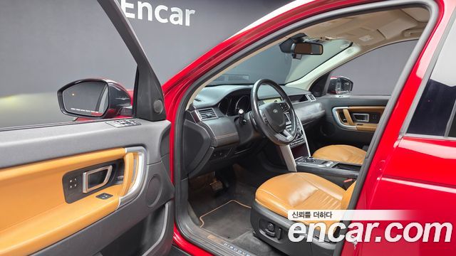 Land Rover Discovery Sport 2.0 TD4 HSE Luxury 2019 — фото 10