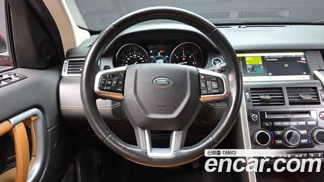 Land Rover Discovery Sport 2.0 TD4 HSE Luxury 2019 — фото 13