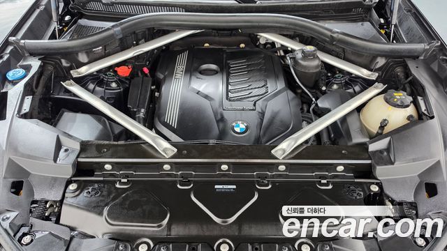 BMW X6 (G06) xDrive40i M Sport 2021 — фото 6