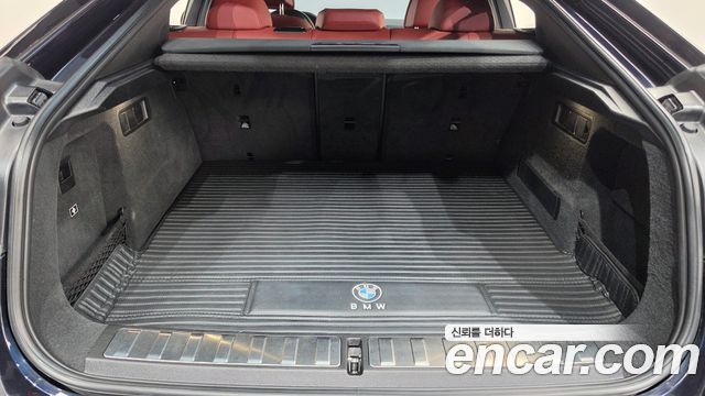 BMW X6 (G06) xDrive40i M Sport 2021 — фото 17