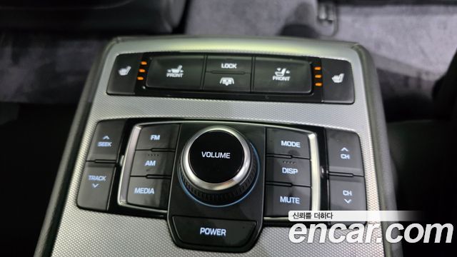 Genesis G80 3.8 GDI AWD Prestige 2018 — фото 19