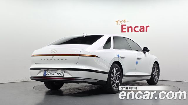 Hyundai Grandeur Hybrid (GN7) Premium 2023 — фото 2