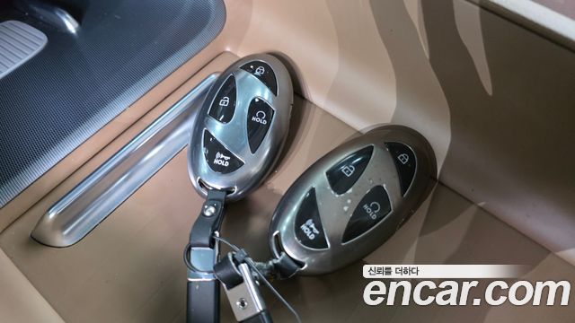 Hyundai Grandeur Hybrid (GN7) Premium 2023 — фото 16