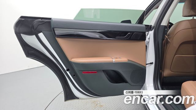 Hyundai Grandeur Hybrid (GN7) Premium 2023 — фото 25
