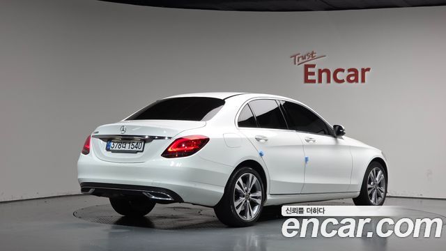 Mercedes-Benz C-Class (W205) C200 Avantgarde 2020 — фото 2