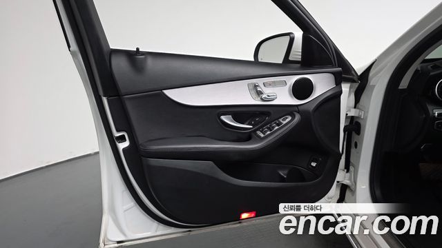 Mercedes-Benz C-Class (W205) C200 Avantgarde 2020 — фото 24