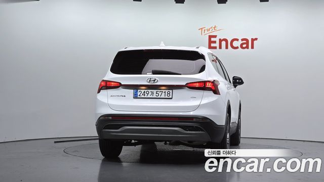 Hyundai Santa Fe Diesel 2.2 4WD Exclusive 2023 — фото 4
