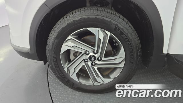 Hyundai Santa Fe Diesel 2.2 4WD Exclusive 2023 — фото 5