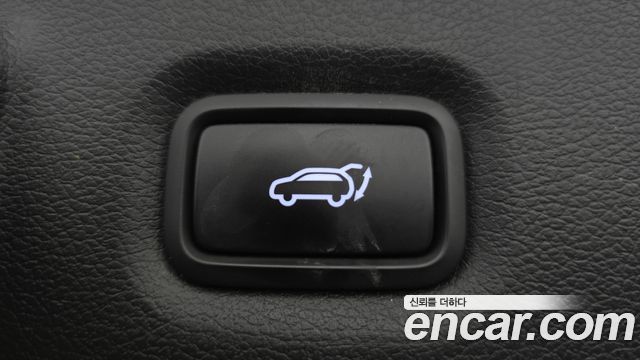 Hyundai Santa Fe Diesel 2.2 4WD Exclusive 2023 — фото 16