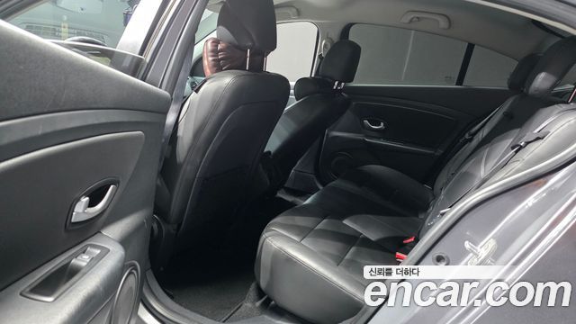 Renault Korea SM3 Neo LE 2017 — фото 12