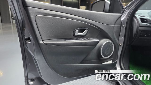 Renault Korea SM3 Neo LE 2017 — фото 24